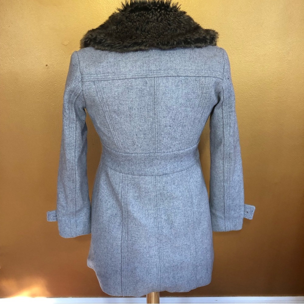 Banana Republic wool blend light gray coat w/Faux fur attachable collar Size XXS - Picture 6 of 13